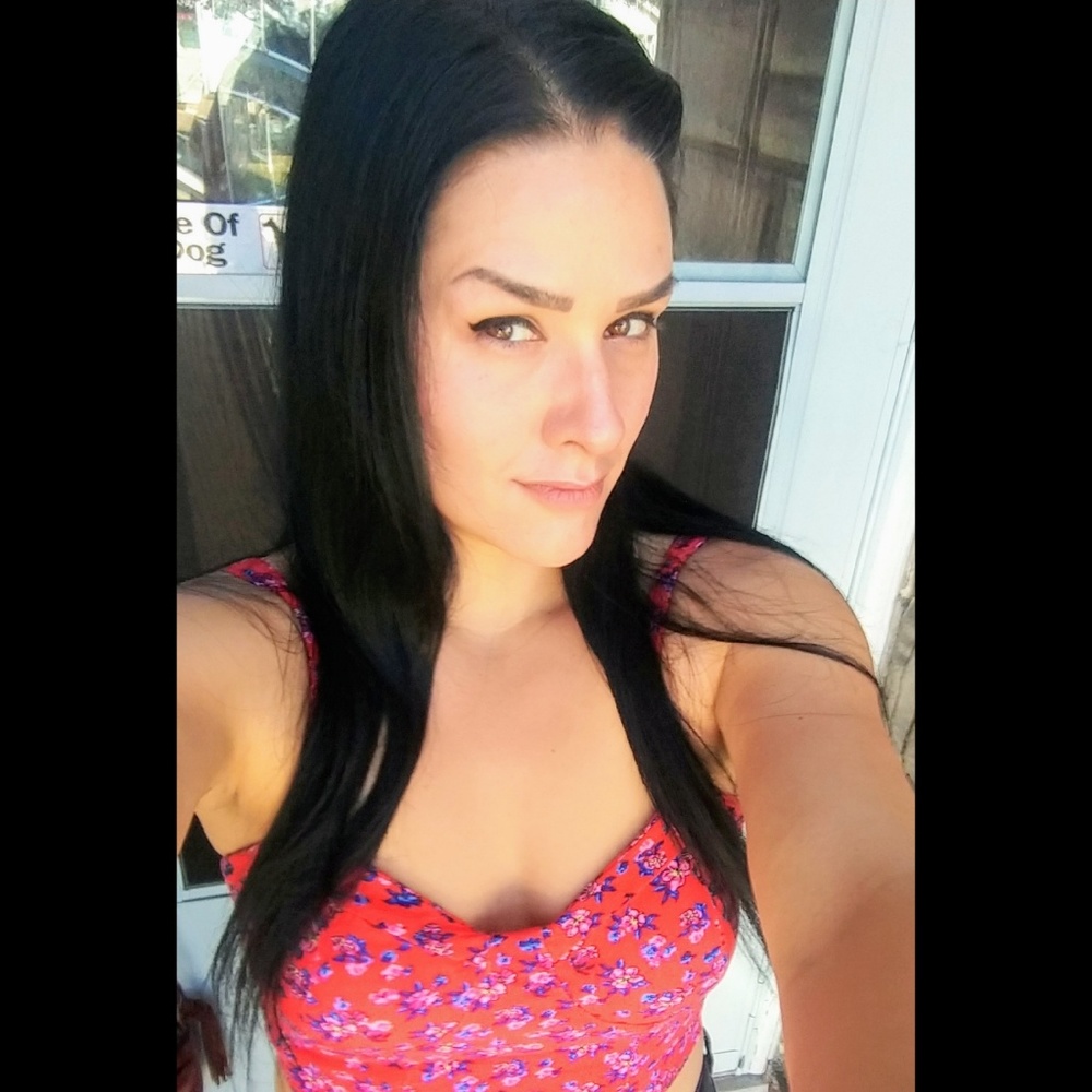 Meet your Posher, Kayla